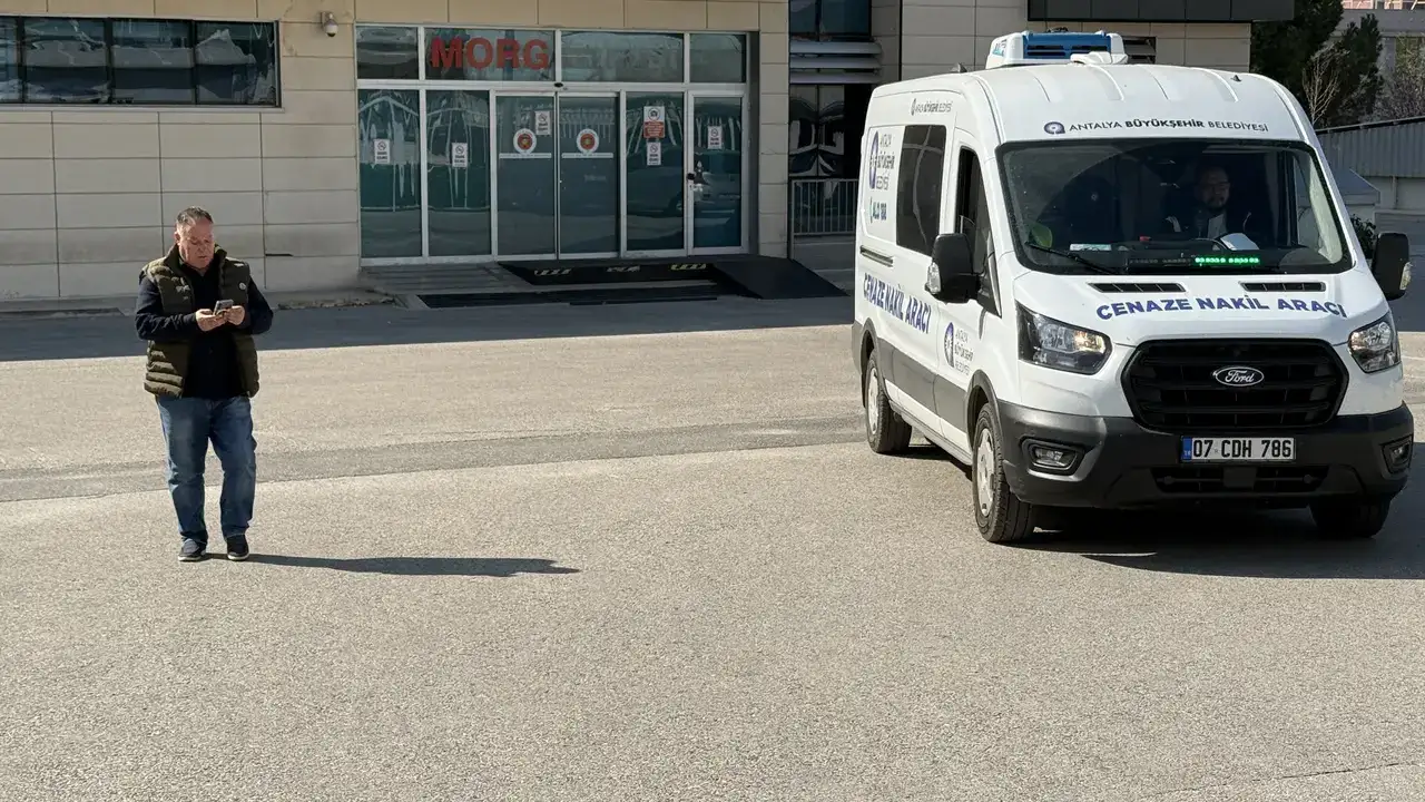 Üniversite Öğrencisi Deniz Motosiklet Kazasında Can Verdi 5